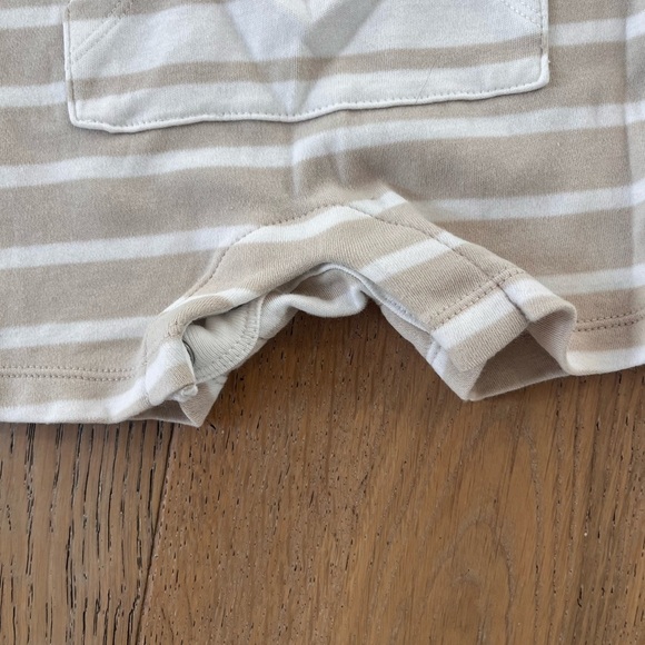 Baby Gap Short Romper Tan Brown Stripes 0-3 months Summer Onsie - Picture 4 of 5